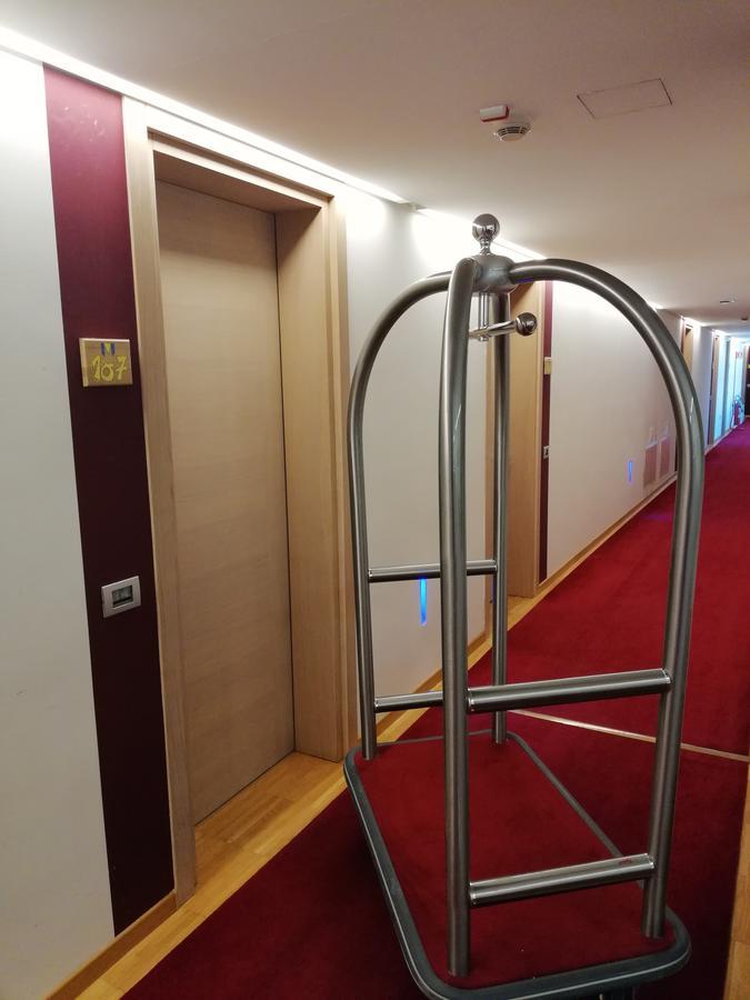 Al Marinaio Hotel Garni Trento Oda fotoğraf